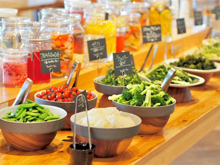 Café&Meal MUJIみんなみの里の里山のサラダバー